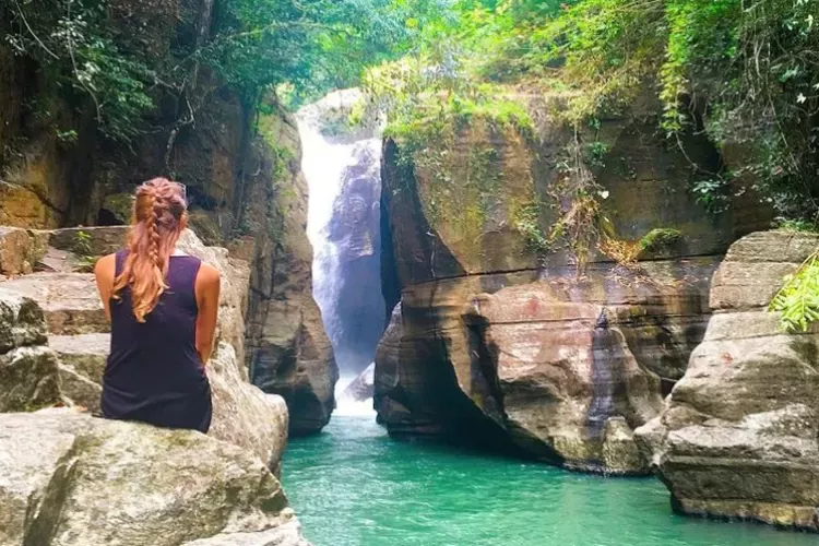 Air Terjun Cunca Wulang Air Terjun Cunca Wulang