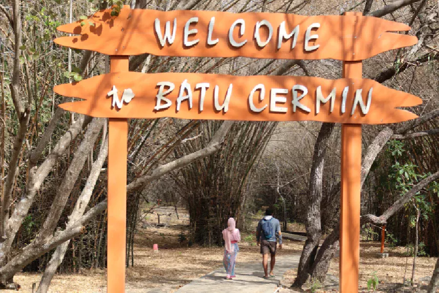goa-batu-cermin