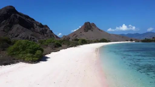 pink beach